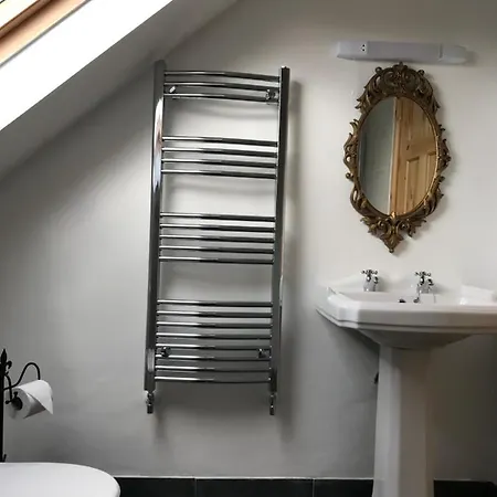 Lakeside Lookout Bantry Appartement